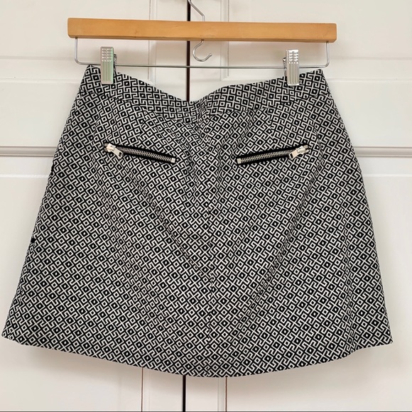 Intermix Black & White Patterned Skort - Picture 6 of 11